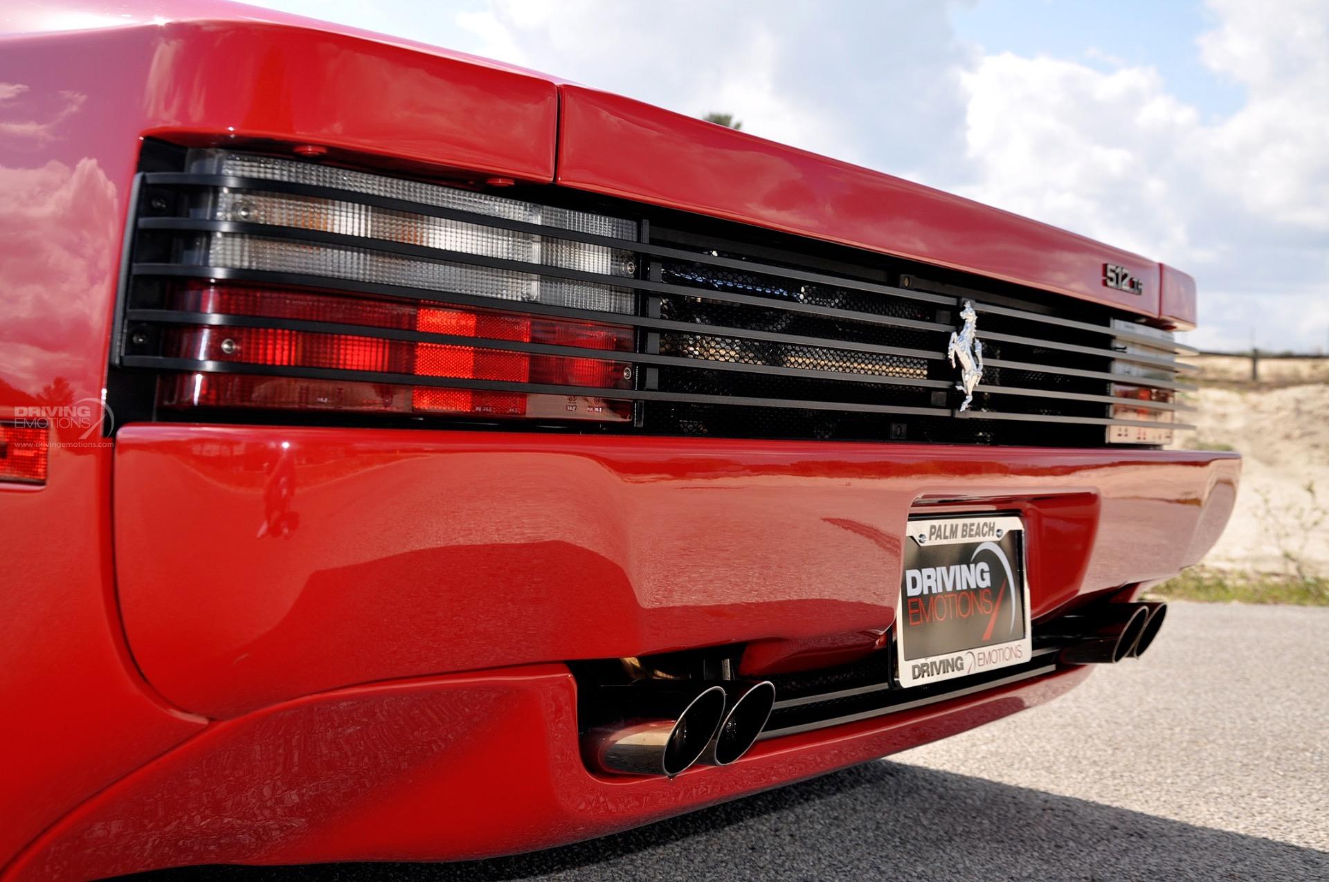 Ferrari Testarossa 1984 фары