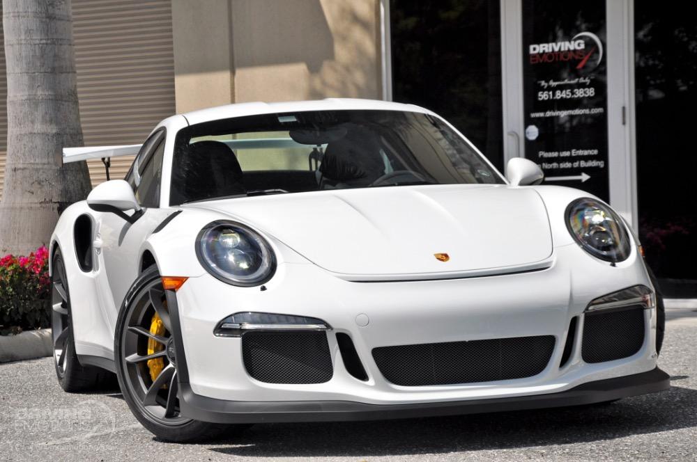 2016 Porsche 911 GT3 RS Photos and Info – News – Car and Driver